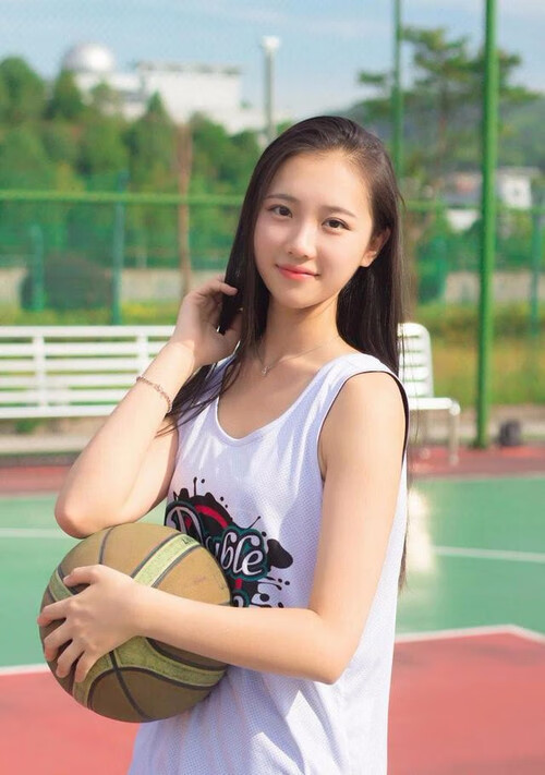 爱游戏娱乐网址-边后卫位置是否应成为青训重点培养对象，边后卫的职责是什么
