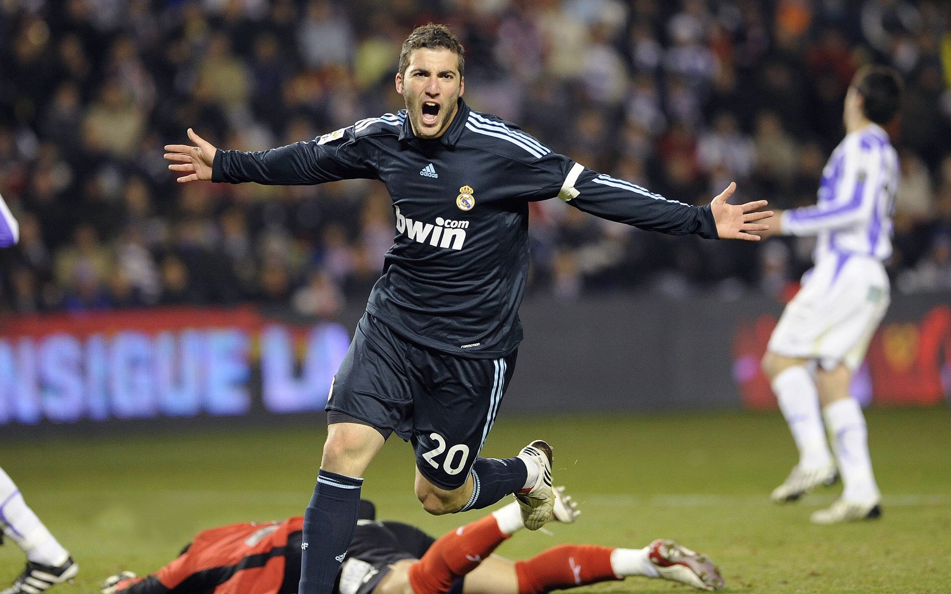 爱游戏娱乐平台-英超主帅更迭后球队竞技态度变化剖析，英超主帅更迭后球队竞技态度变化剖析