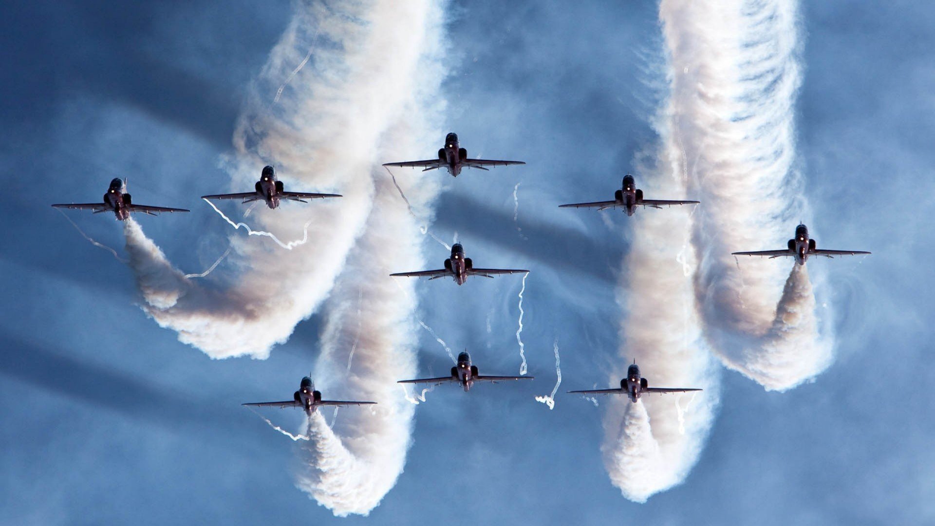 体育用品销量报告显示户外产品需求增长，户外用品预计市场占有率